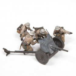 1:35 Zvezda 3610 Vācu prettanku lielgabals PAK-36 (3,7 cm) ar apkalpi