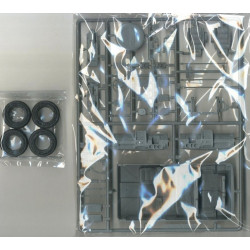 1:24 Fujimi ID-130 - Mitsubishi Pajero V6 3500, Full Option