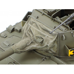 1:35 Tamiya 35376 - U.S. Tank Destroyer M18 Hellcat with 1 Figure