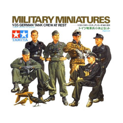 1:35 Tamiya 35201 - Немецкий танковый экипаж на отдыхе (6 фигур)