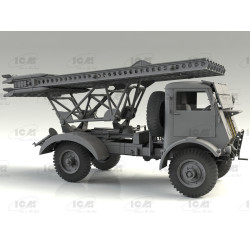 1:35 ICM 35591 - БМ-13-16 / BM-13-16 on W.O.T. 8 chassis WWII Soviet MLRS