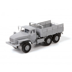 1:72 Zvezda 5050 - URAL-4320 Russian Army Truck