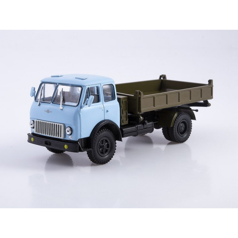 1:43 Легендарные грузовики - МАЗ-511 самосвал / MAZ-511 dump truck
