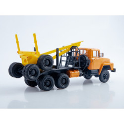 1:43 Legendarnie Gruzoviki - KrAZ-6437 kokvedējs ar piekabi GKB 9871