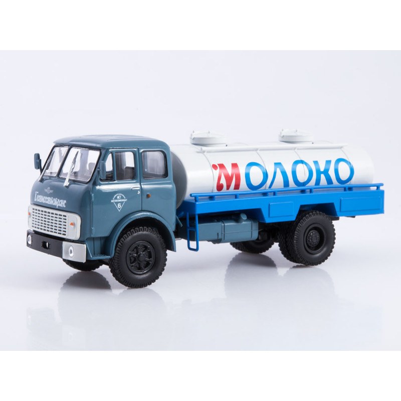 1:43 Legendary trucks - MAZ-5334 piena cisterna ACPT-6,2