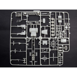 1:72 AVD Models 1581 - Грузовик КРАЗ-255Б бортовой с тентом / KrAZ-255B Flatbed truck with tent