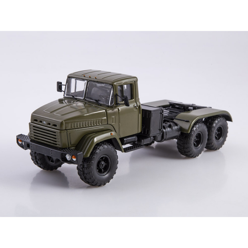 1:43 Legendary trucks - KRAZ-6446 Sedluvilcējs