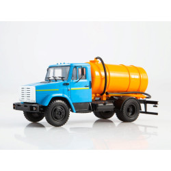 1:43 Легендарные грузовики - ЗИЛ-4333 Вакуумная ассенизационная машина КО-520