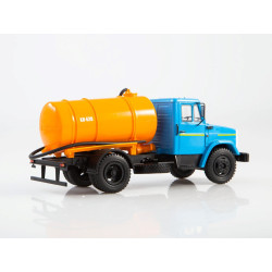 1:43 Легендарные грузовики - ЗИЛ-4333 Вакуумная ассенизационная машина КО-520