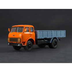 1:43 Legendary trucks -...