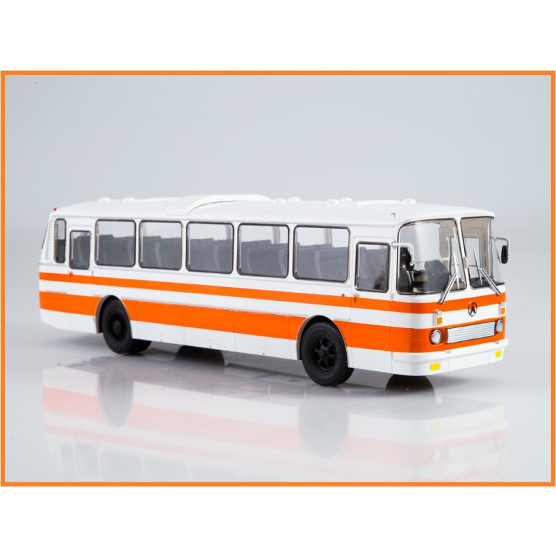 1:43 LAZ-699R autobuss ar žurnālu №15, Modimio Collections