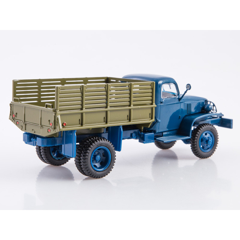 1:43 Легендарные грузовики - Chevrolet G7117 Бортовой грузовик