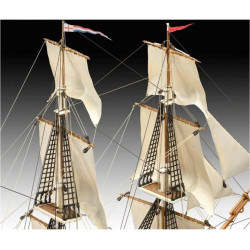 1:96 Revell 05458 - H.M.S. Beagle