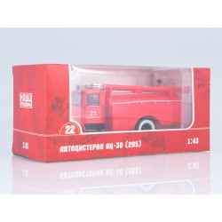 1:43 Russian Trucks - MAZ-205 ugunsdzēsēju cisterna AC-30