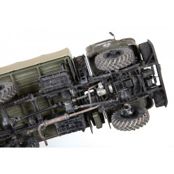 1:35 Zvezda 3707 - GAZ-66 padomju pilnpiedziņas kravas automašīna