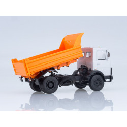 1:43 Russian Trucks - MAZ-5551 pašizgāzējs
