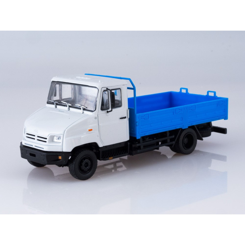 1:43 Наши Грузовики - ЗИЛ-5301 «Бычок» Бортовой грузовик / ZIL-5301 flatbed truck