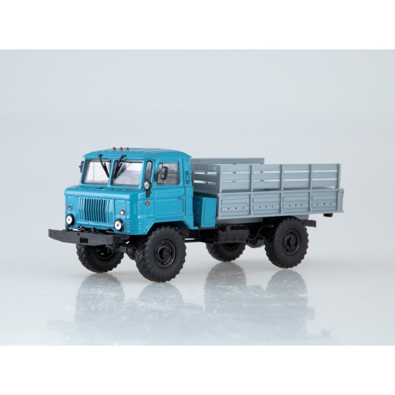 1:43 Auto History AIS1135 - Грузовик ГАЗ-66 бортовой / GAZ-66 flatbed truck