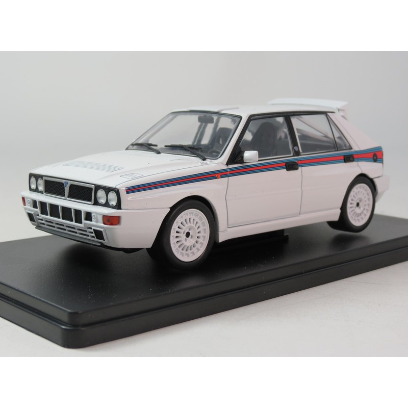 1:24  WhiteBox - Lancia Delta Integrale 16V, 1989 White - decorated