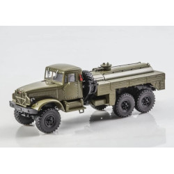 1:43 Legendary trucks -...