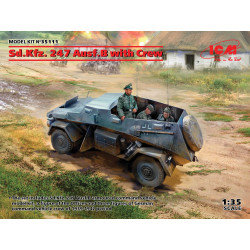 1:35 ICM 35111 - Sd.Kfz. 247 Ausf.B German Command Armoured Vehicle with Crew
