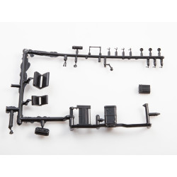 1:43 AVD Models 1465 - УРАЛ-375Д Бортовой грузовик с тентом, сборная модель / URAL-375D flatbed truck, model kit