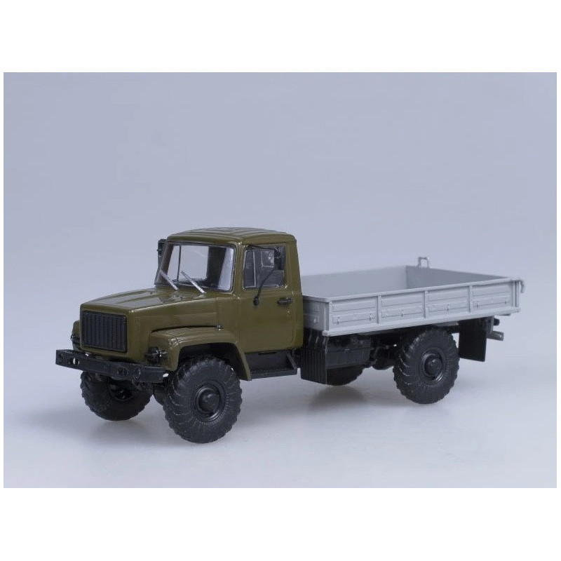 1:43 Auto History AIS1011 - Бортовой грузовик ГАЗ-3308 4х4, военный вариант / GAZ-3308