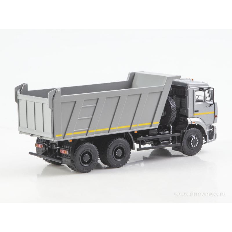 1:43 Auto History AIS104141 - КАМАЗ-6520 самосвал / KAMAZ-6520 dump truck