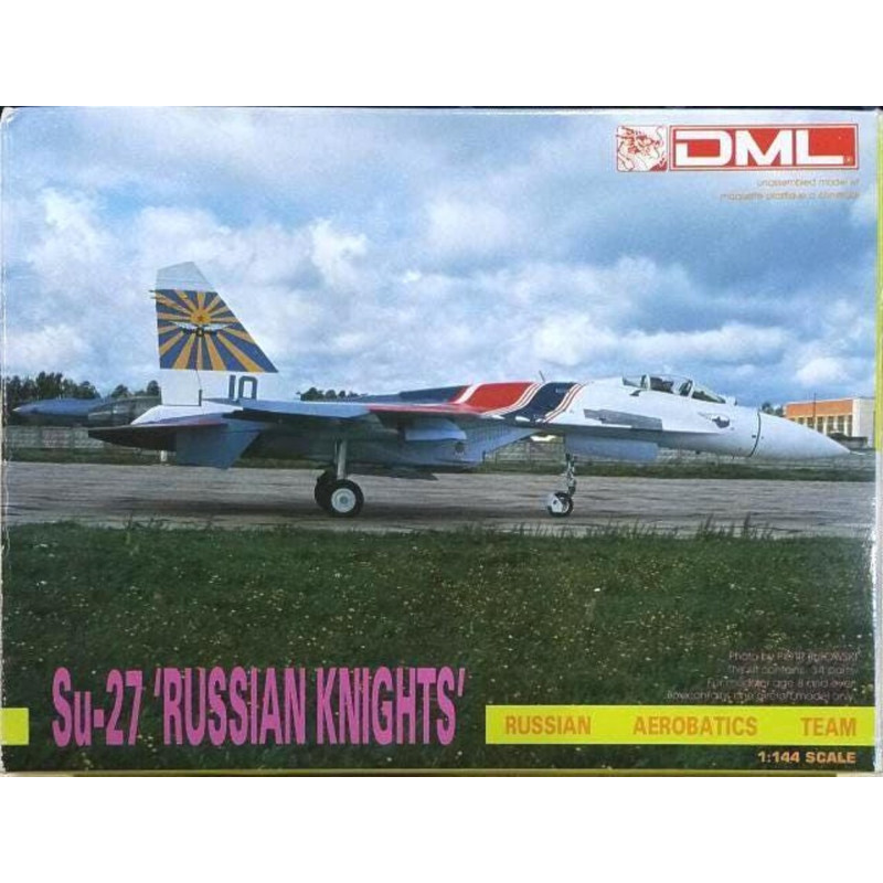 1:144 Dragon 4557 - Su-27 'Russian Knights' Russian Aerobatics Team