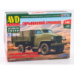 1:43 AVD Models 1650 - GAZ kravas automašīna ar Studebaker kabīni, sīksēriju līmmodelis