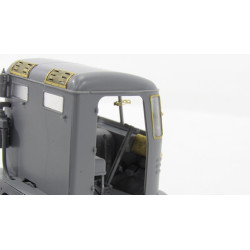 1:35 MicroDesign MD035438 - Photo Etched Detail Set for STZ-5 'Stalinets'