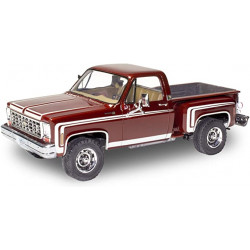 1:24 Revell 14486 - 1976 Chevy Sport Stepside Pickup 4X4