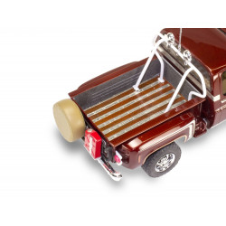 1:24 Revell 14486 - 1976 Chevy Sport Stepside Pickup 4X4