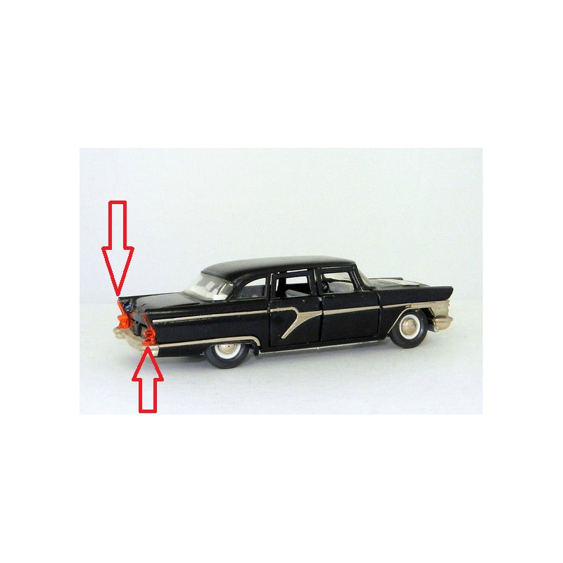 1:43 Auto Parts 43008-R - 2 piece tail lights for GAZ-13 "Chaika" - Red color.